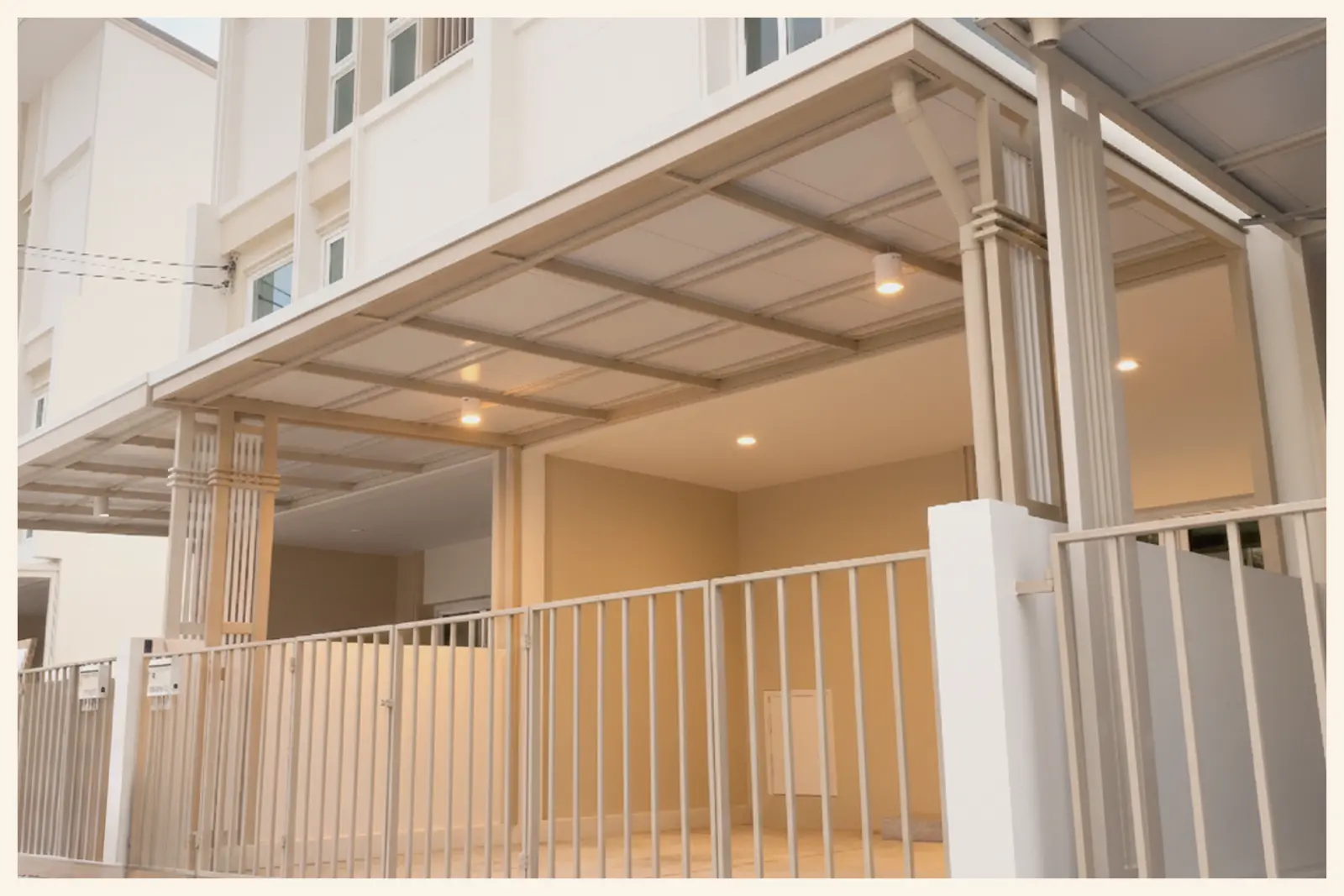 บ้านทาวน์โฮม 3 ชั้น หลังกลาง S15